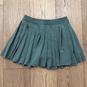 Lululemon High-Rise Pleated Tennis Skirt, Size 6, Eucalyptus Green Color